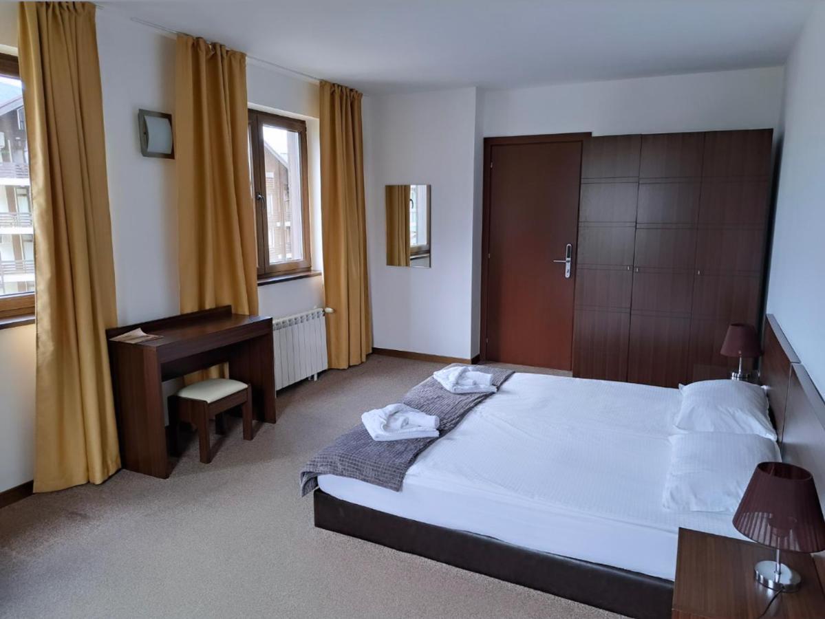 M&R Apartment C13 - Spa Terra Complex Razlog Exterior photo